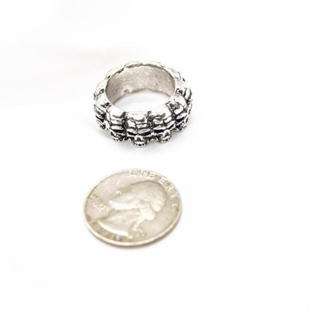 Skull Infinity Ring - Picture 4 of 4